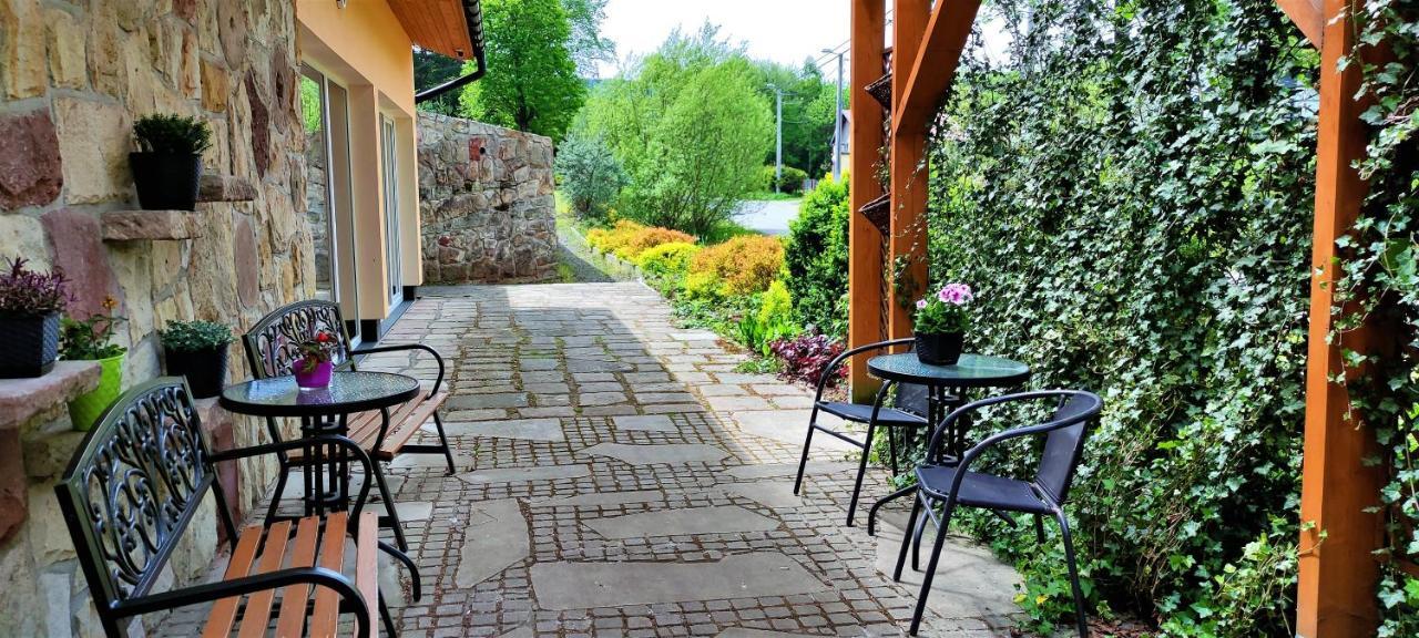 Zielona Roza Villa Wambierzyce Eksteriør bilde
