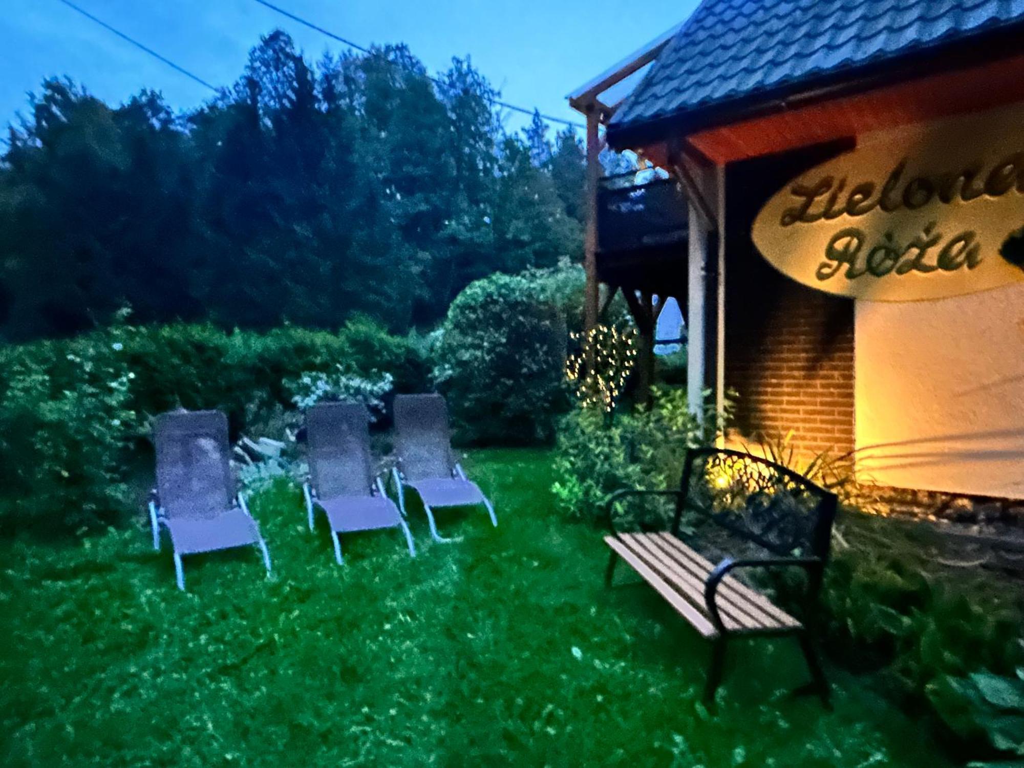 Zielona Roza Villa Wambierzyce Eksteriør bilde